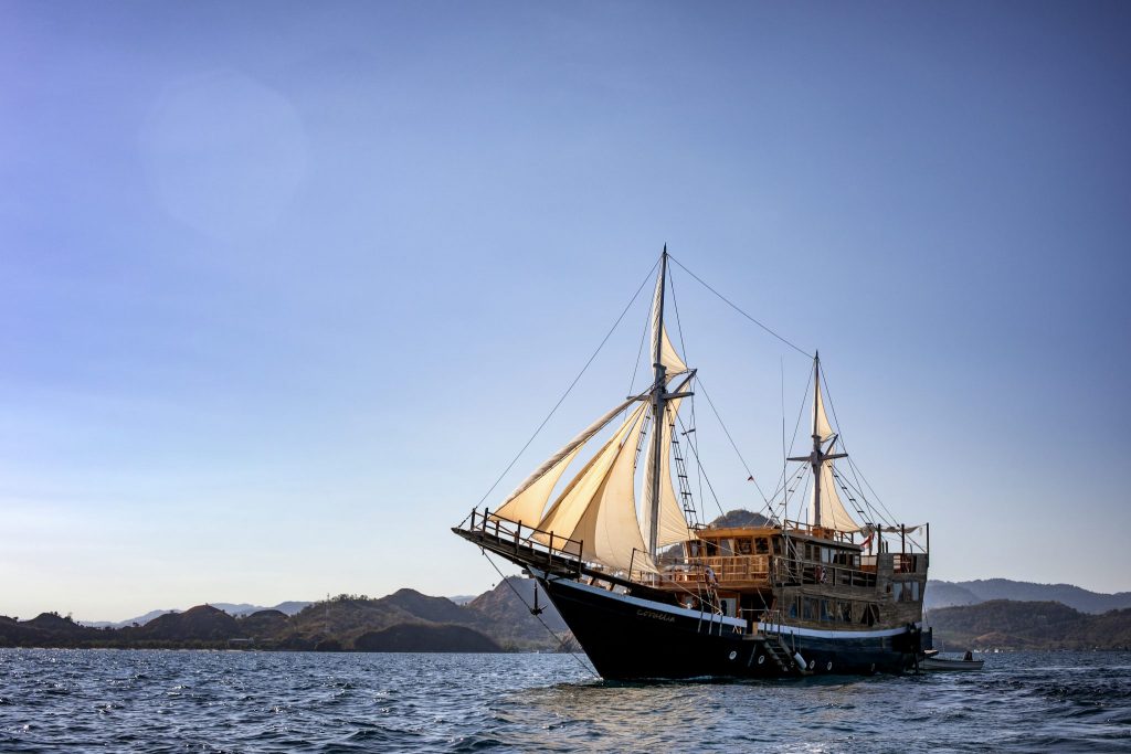 Komodo Boat Private Charter Labuan Bajo – Cordelia Phinisi